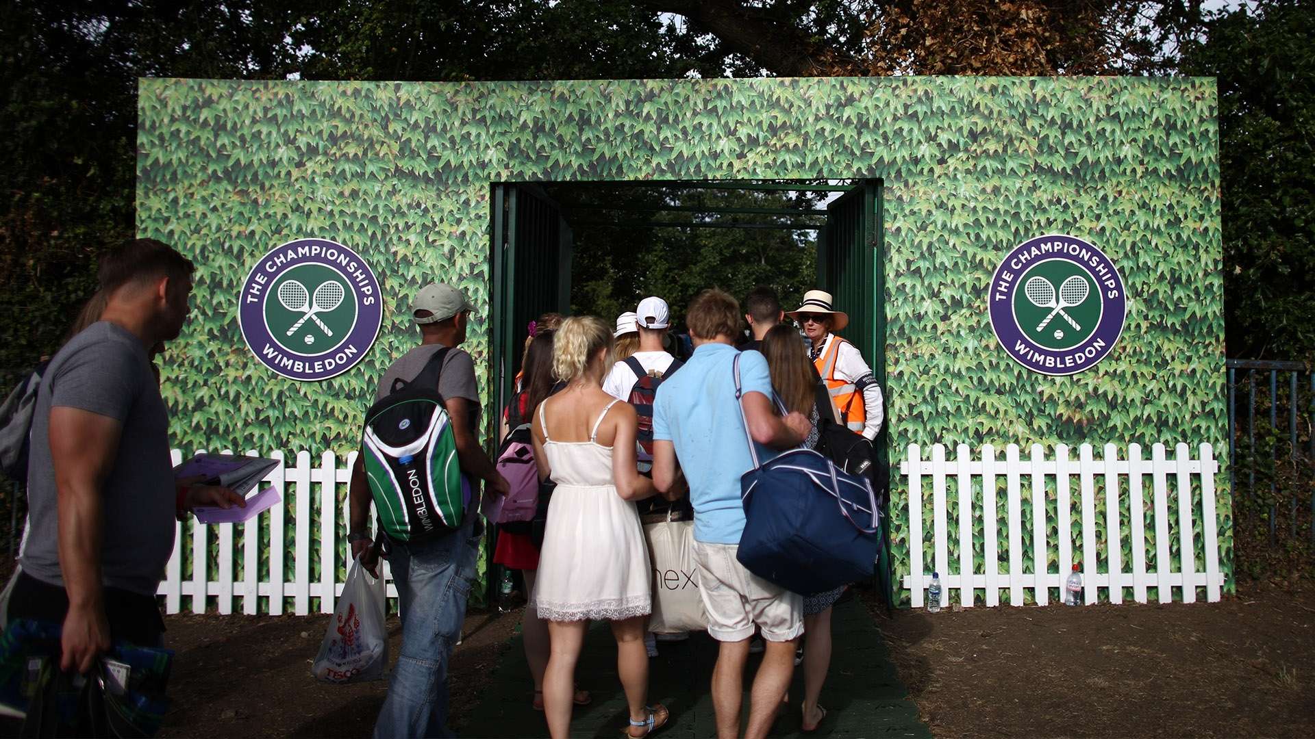 出山入海 通达世界——西部地区高水平共建西部陆海新通道.